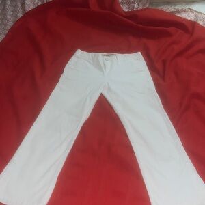 Size 1 Gap White Low Rise Capri
